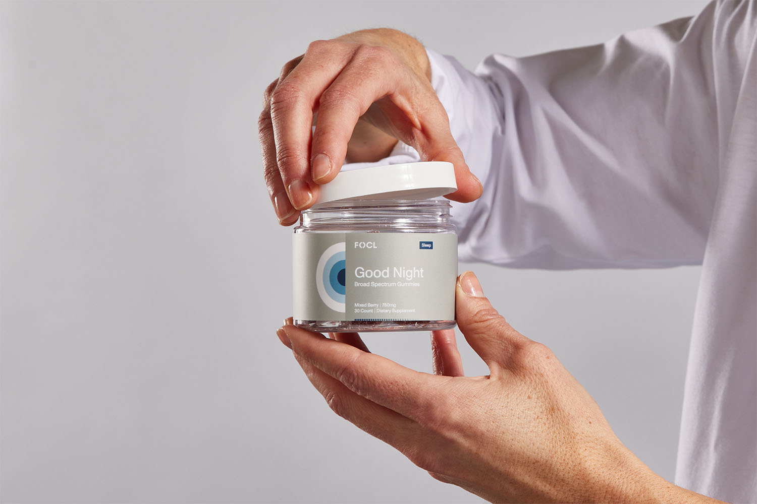 FOCL Sleep Gummies - Plant-based, functional ingredients for restful sleep.